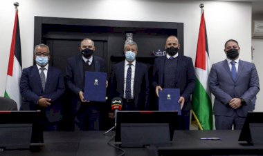 الحكومة تطلق مشروع الدفع الإلكتروني والخدمات الإلكترونية